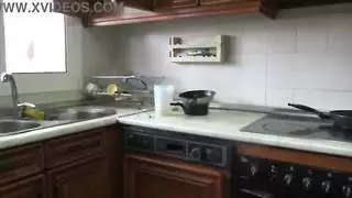 زوجة عربية تأخذ جماعًا جماعيًا ألمانيًا قاسيًا