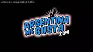 سمراء صغيرة الحجم تمارس الجنس مع رجل أكبر سناً