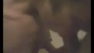 فيديو إباحي: قضبان غير مختونة بتفاصيل صريحة