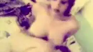 جنس مصري صريح: فتاة سورية لا تستطيع تحمل القضيب العميق